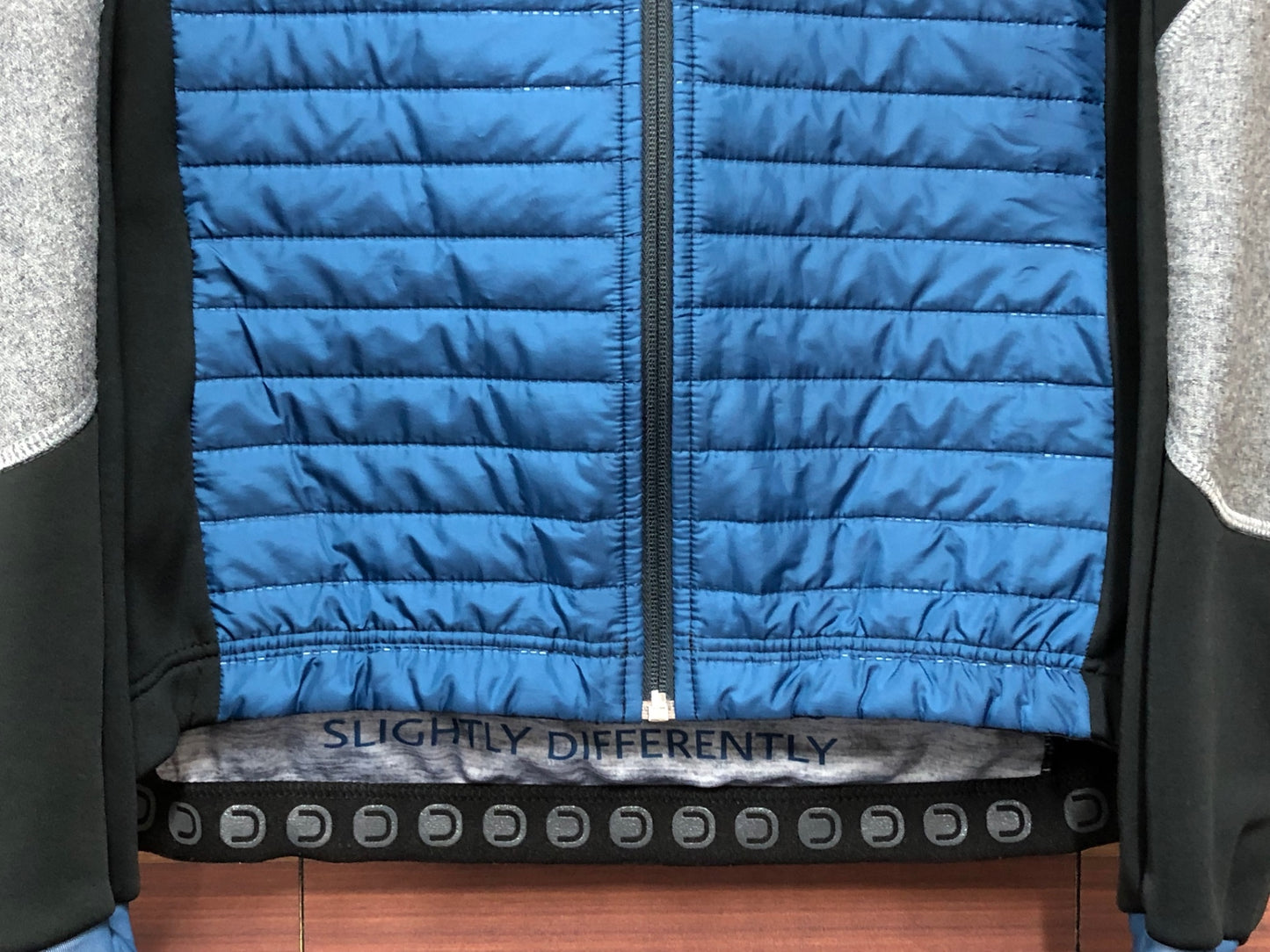 IQ680 ドットアウト DOTOUT 長袖 サイクルジャケット 青 S ダウン