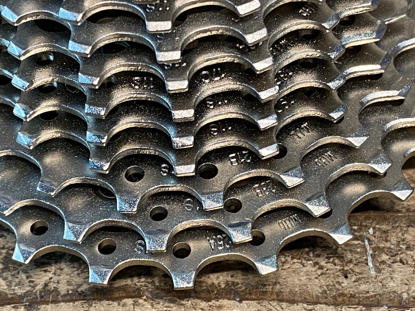 HZ017 シマノ SHIMANO アルテグラ ULTEGRA CS-6800 11s 12-25T カセットスプロケット