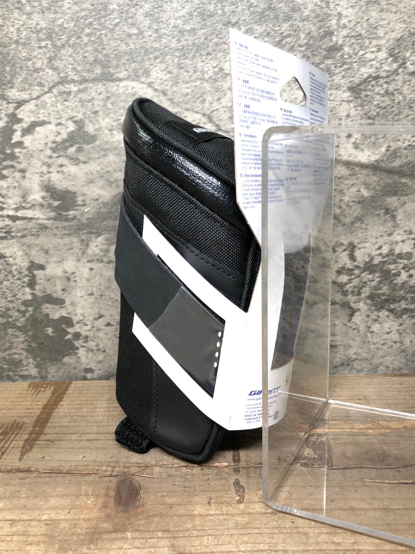 IV774 ジャイアント GIANT SHADOW DX SEAT BAG サドルバッグ