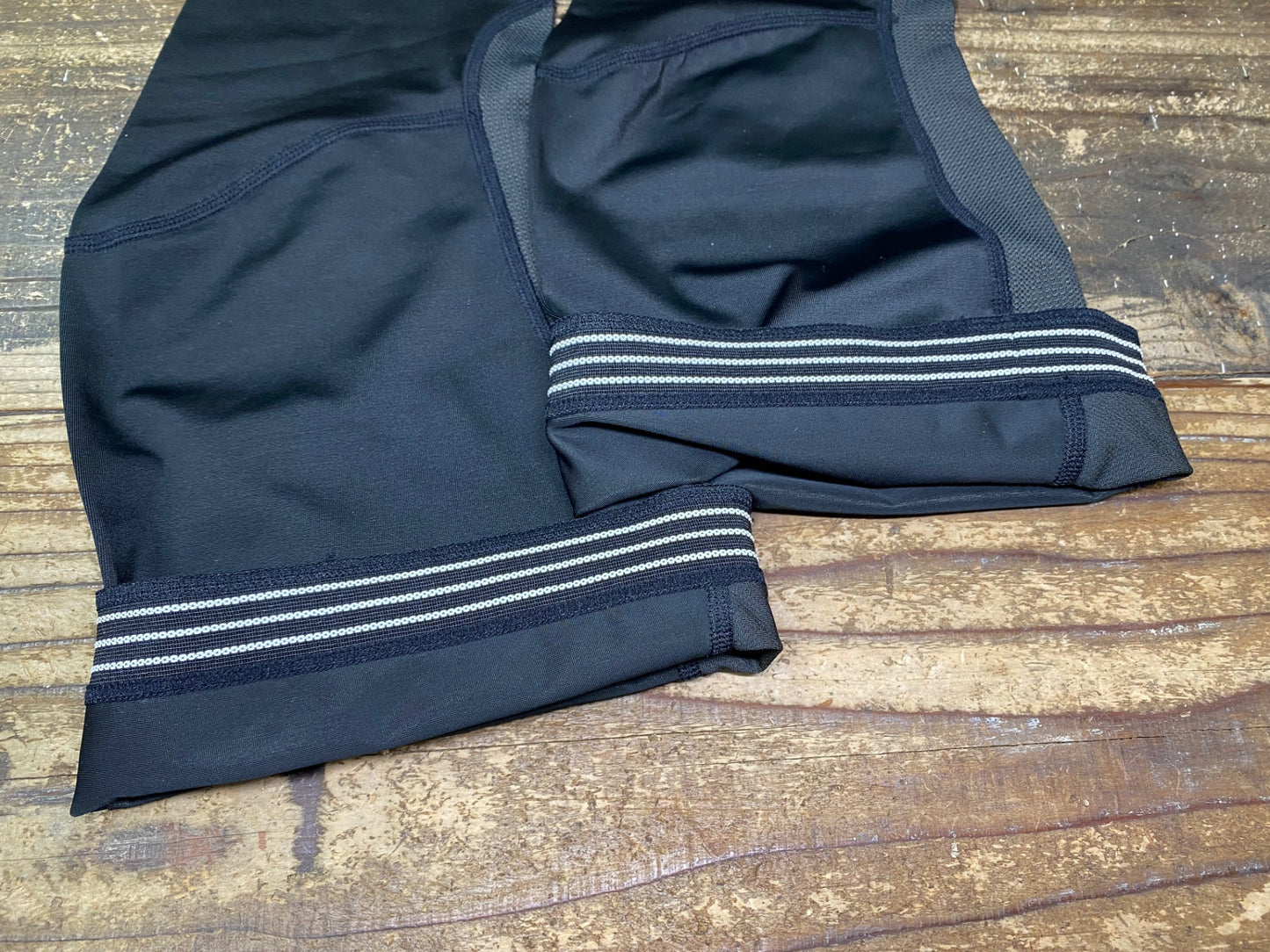 IZ549 パールイズミ PEARL iZUMi レッグカバー 黒 S レディース