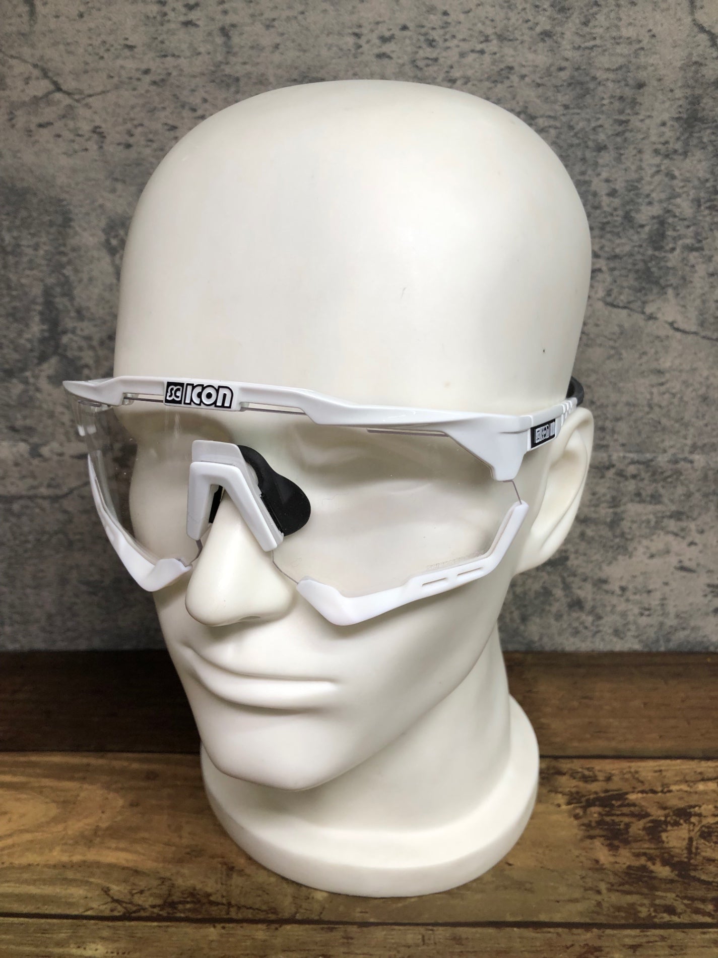 IT245 シーコン SICON AEROSHADE XL サングラス アイウェア 白 PHOTOCHROMICレンズ