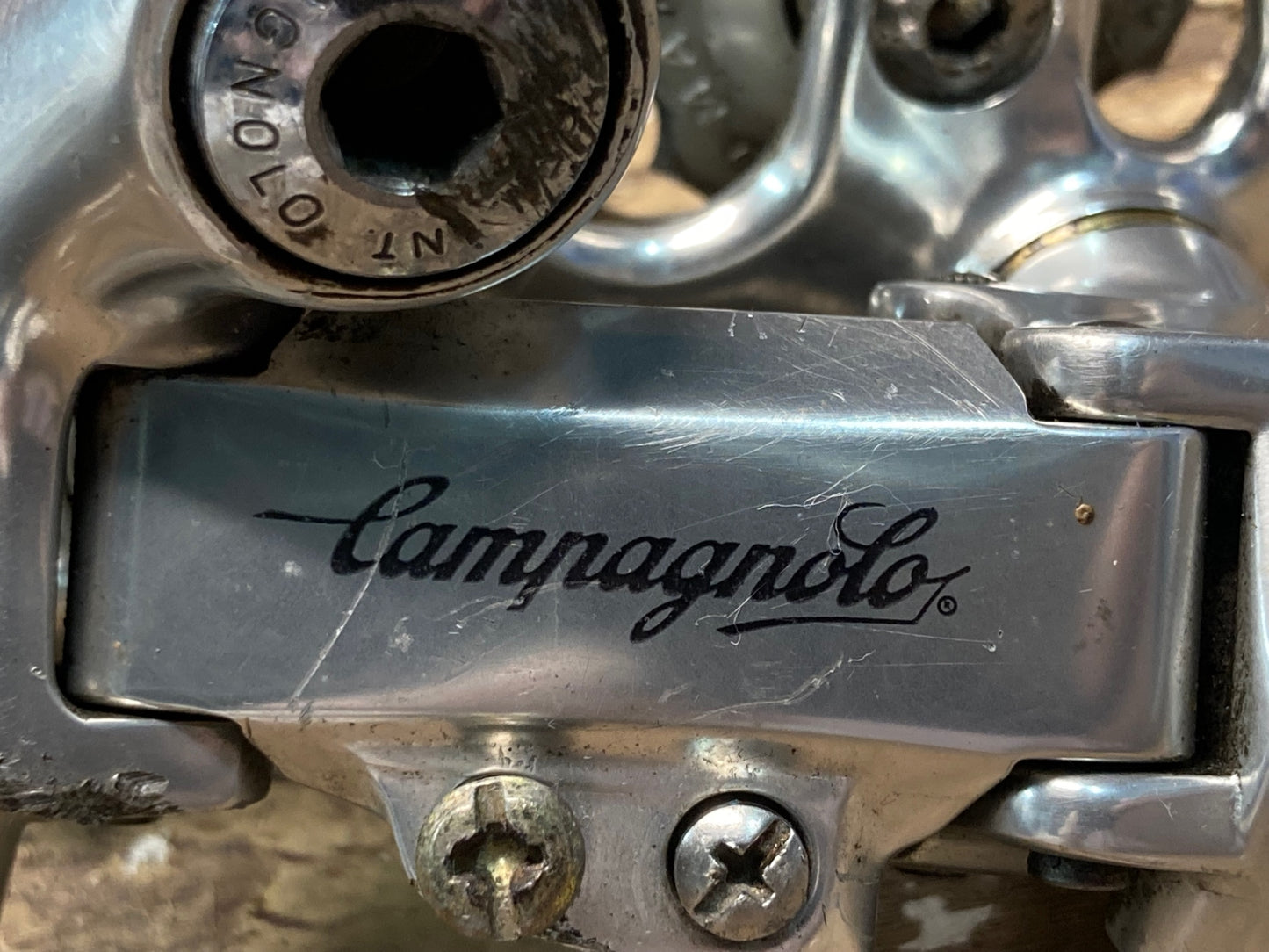 HZ117 カンパニョーロ CAMPAGNOLO Cレコ CHORUS リアディレイラー 6S