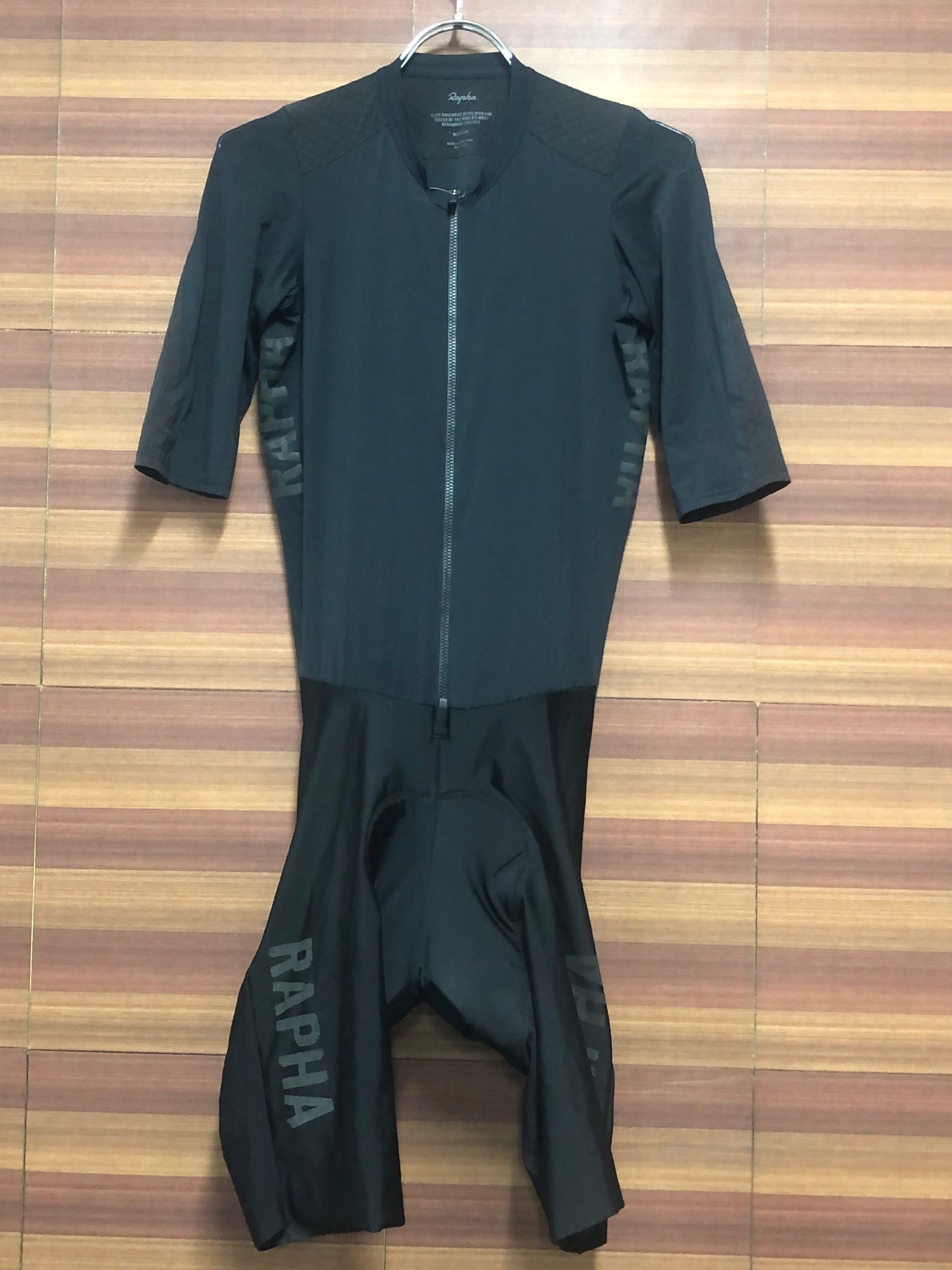 IF349 ラファ Rapha PRO TEAM AEROSUIT ワンピース エアロジャージ 黒 M