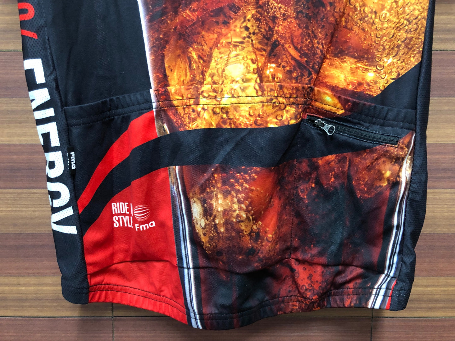 IS970 Fma 半袖 サイクルジャージ 黒 赤 L