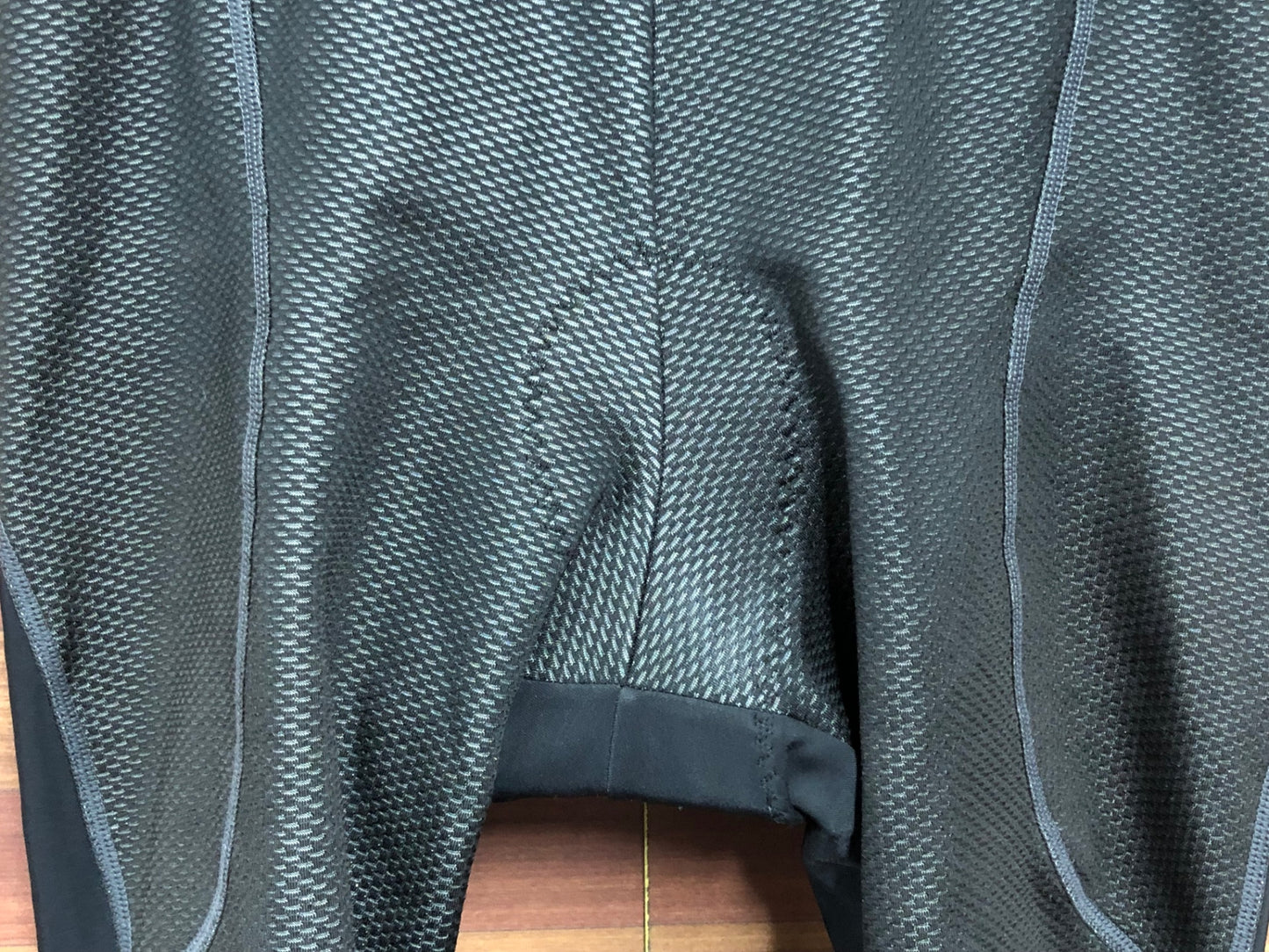 IQ948 パールイズミ PEARL iZUMi レーサータイツ 黒 M 防風 スレ WIND BREAK 3D NEO PLUS