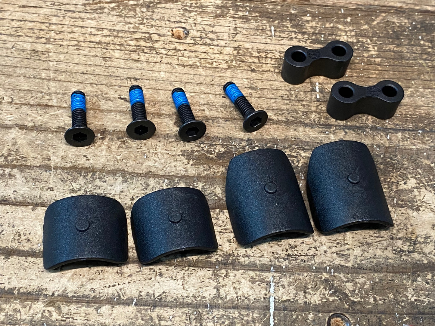 IJ240 プロファイルデザイン PROFILE DESIGN FLIP ERGO 用 アームレスト 黒