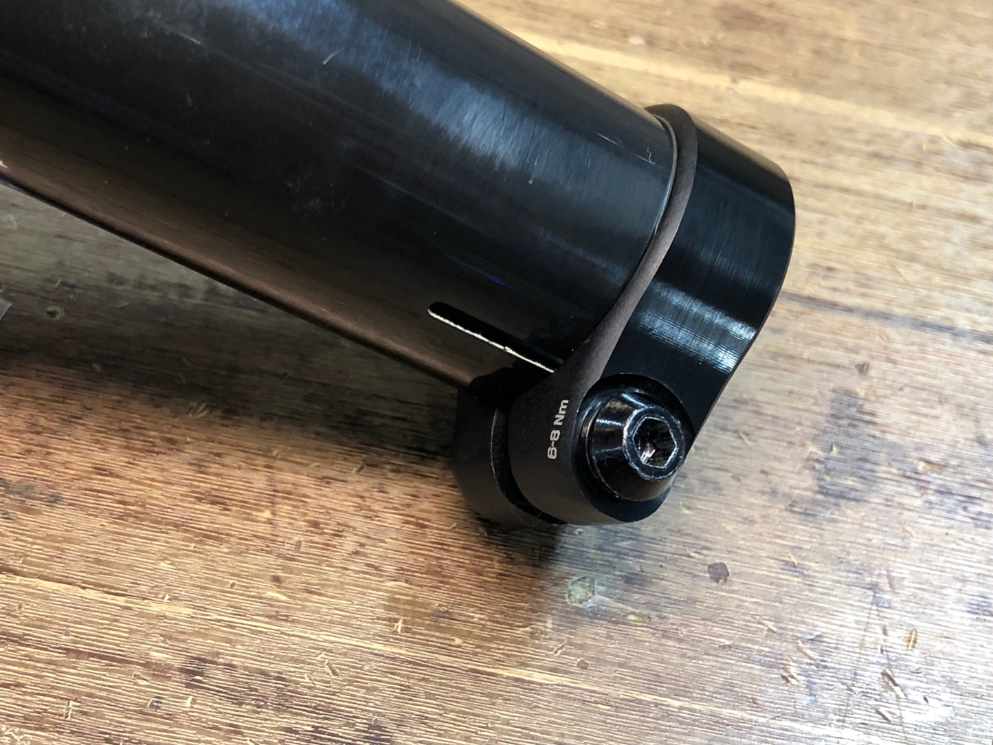 IX562 トレック TREK カーボン シートマストキャップ ラウンド 135mm 金属レール用