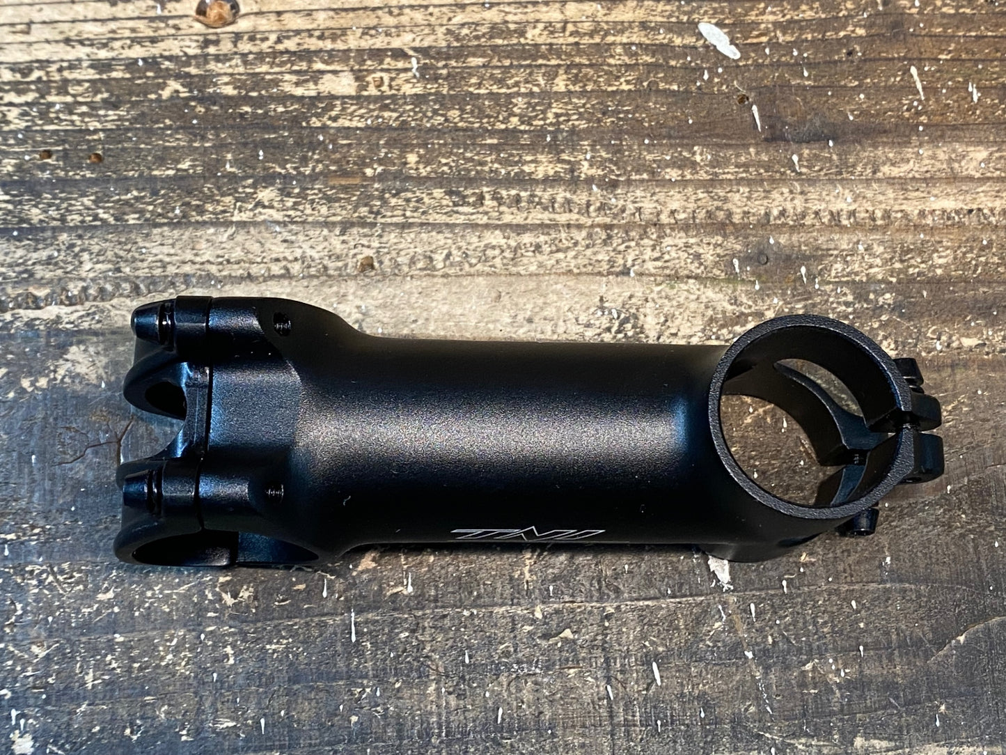 IT104 TNi ヘリウム Helium 6 アルミ ステム 黒 90mm Φ31.8 OS