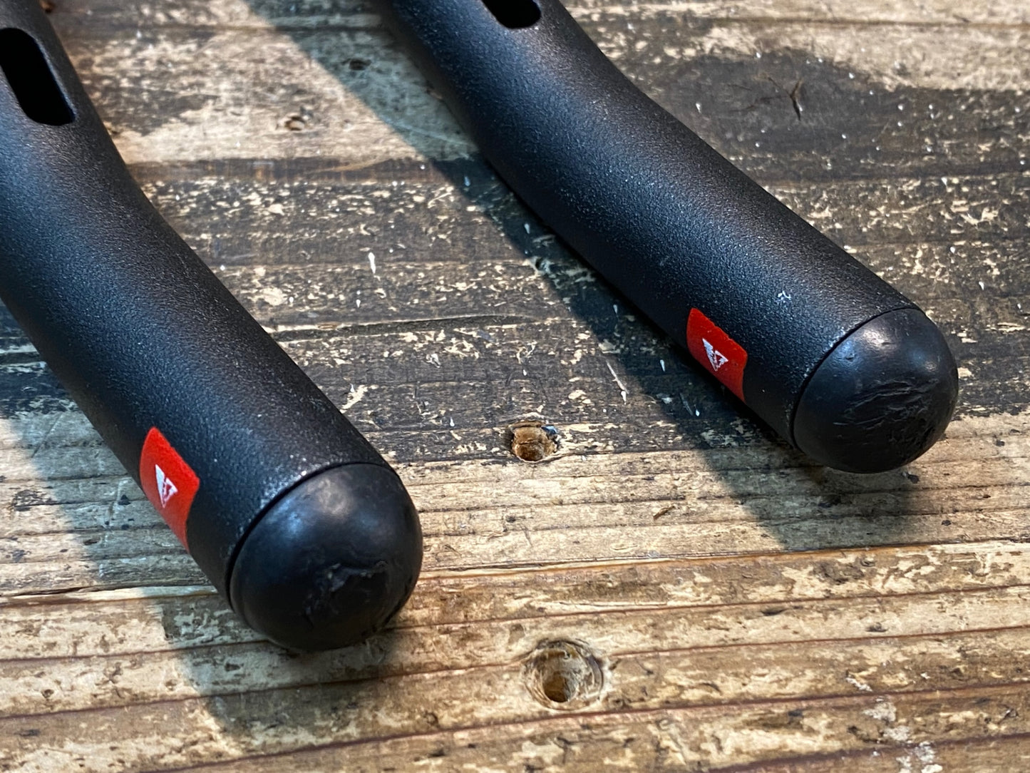 IO900 プロファイルデザイン T2 TT/タイムトライアル DHバー