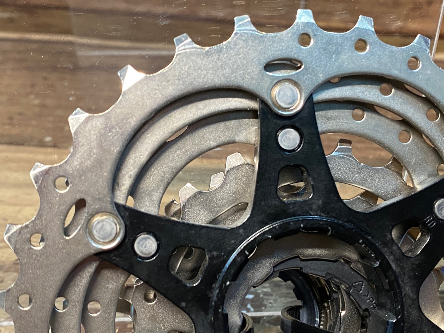 IM823 シマノ SHIMANO 105 CS-R7000 スプロケット 11s 11-30T