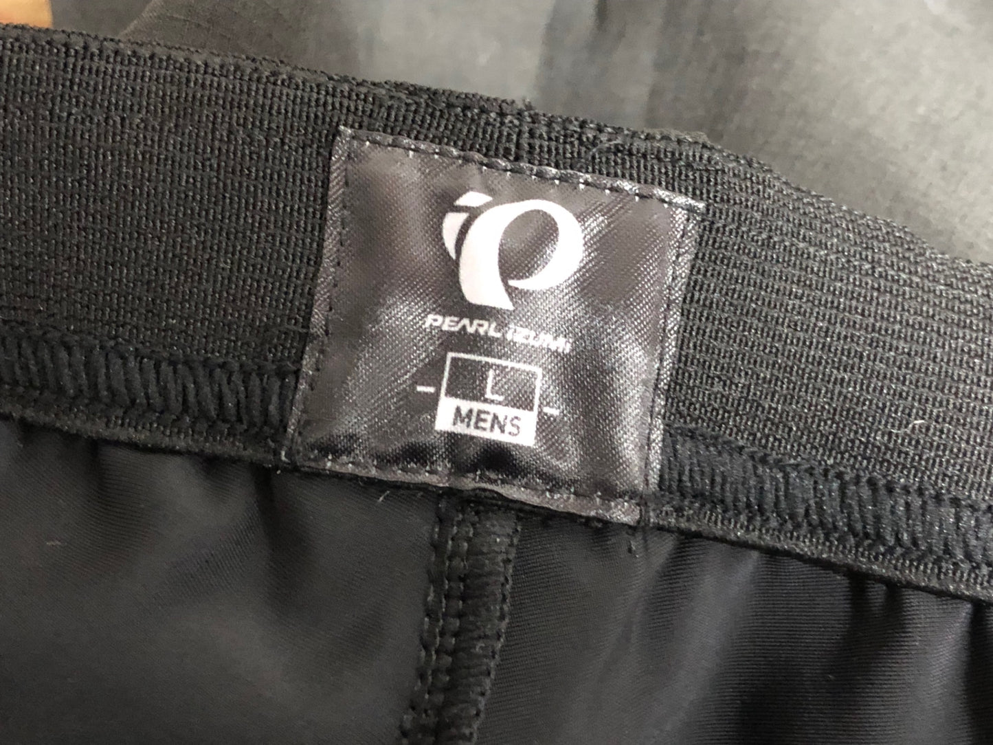 IY296 パールイズミ PEARL iZUMi サイクルパンツ 黒 L