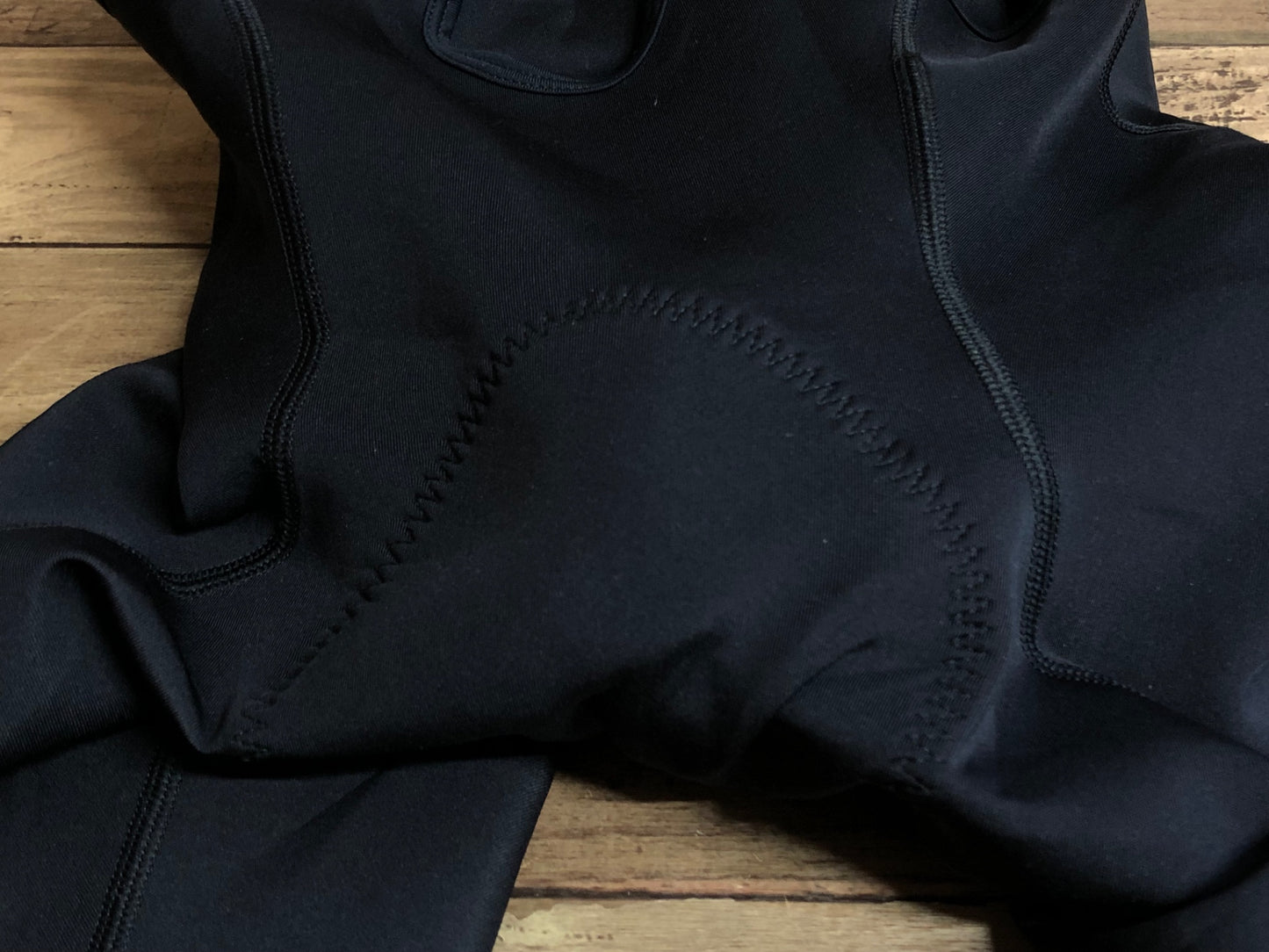 IM178 ヴェロビチ VELOBICI VELVET ビブショーツ 黒 4