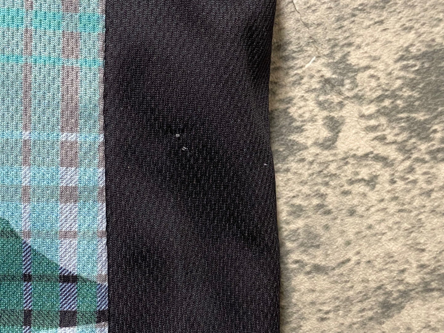 IZ546 カペルミュール kapelmuur 半袖サイクルジャージ 黒緑 M 擦れ