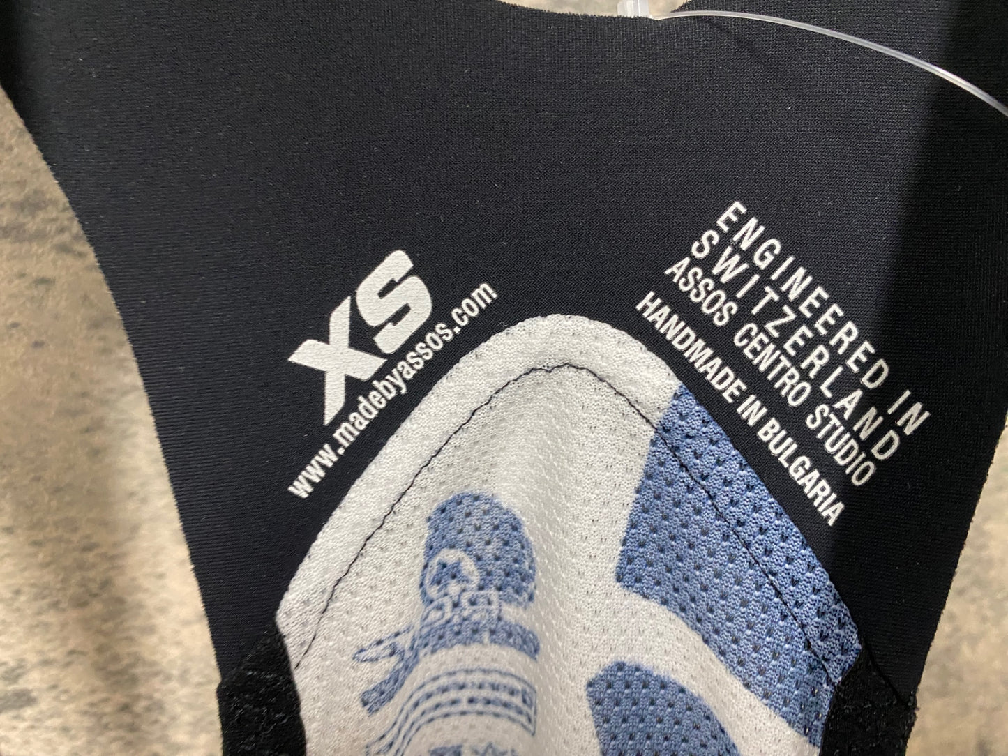 IW252 アソス Assos レディース ビブショーツ 黒 XS