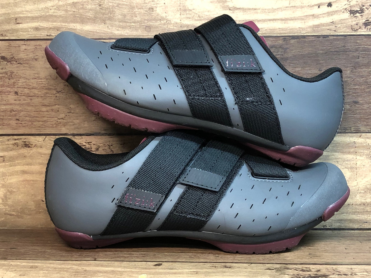 IJ959 フィジーク fizik テラ TERRA POWERSTRAP X4 SHOES ビンディングシューズ SPD グレー EU38