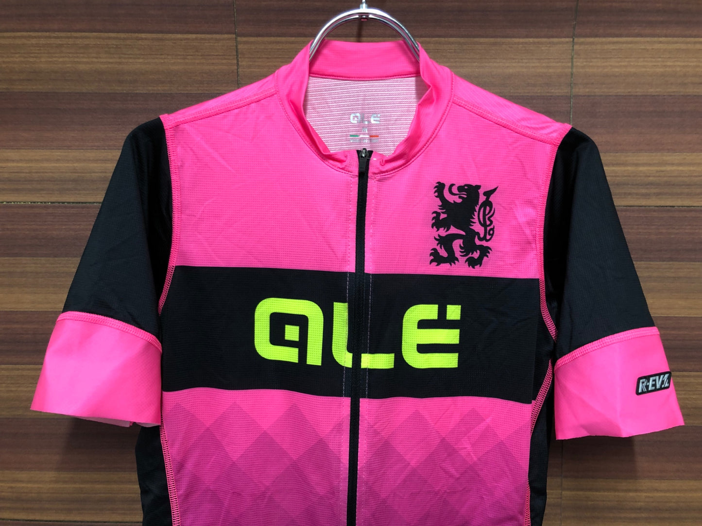 IO743 アレ ALE 半袖 サイクルジャージ ピンク 黒 M