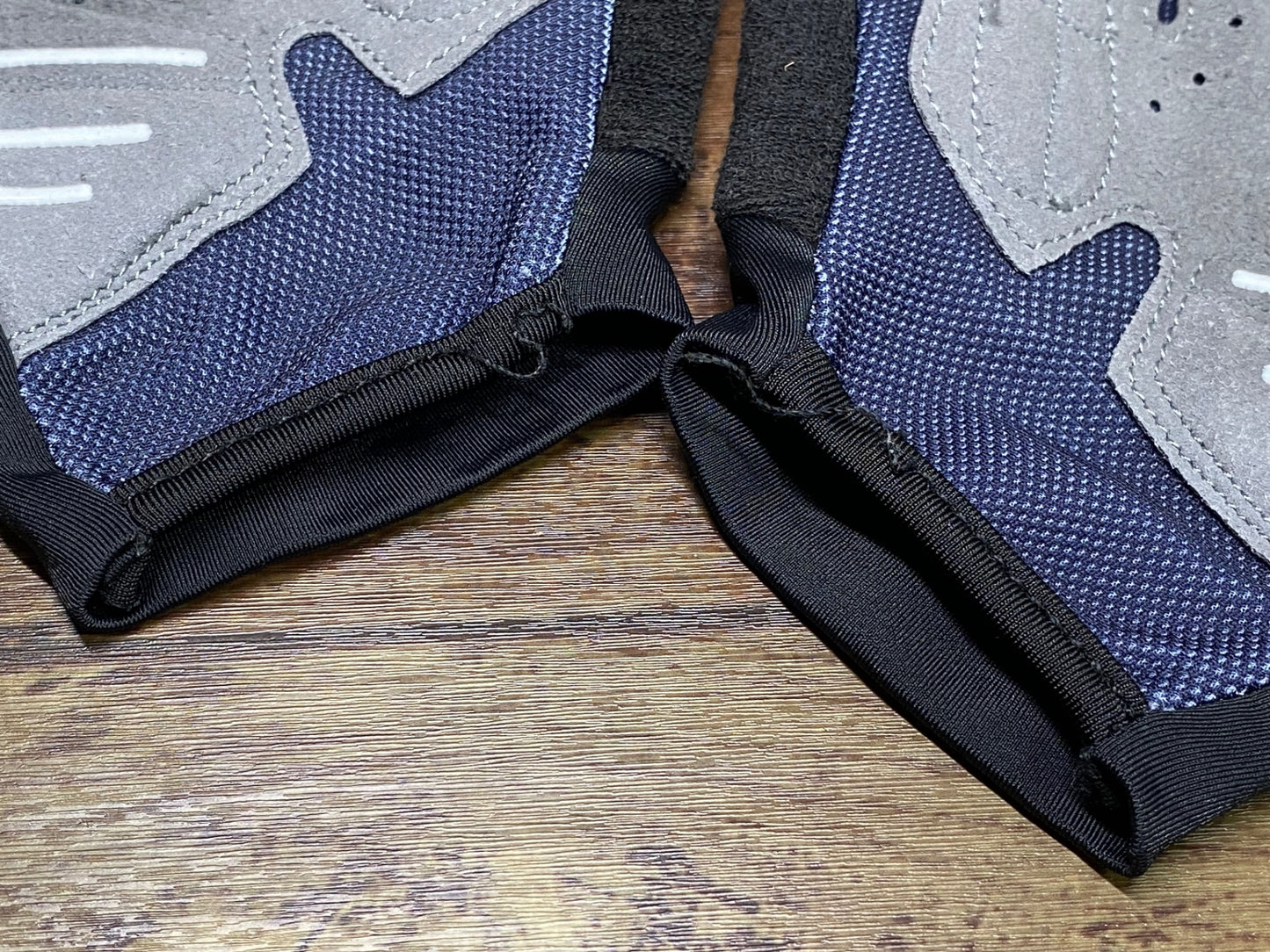 IY618 クラフト CRAFT 指切り グローブ 紺 黒 L