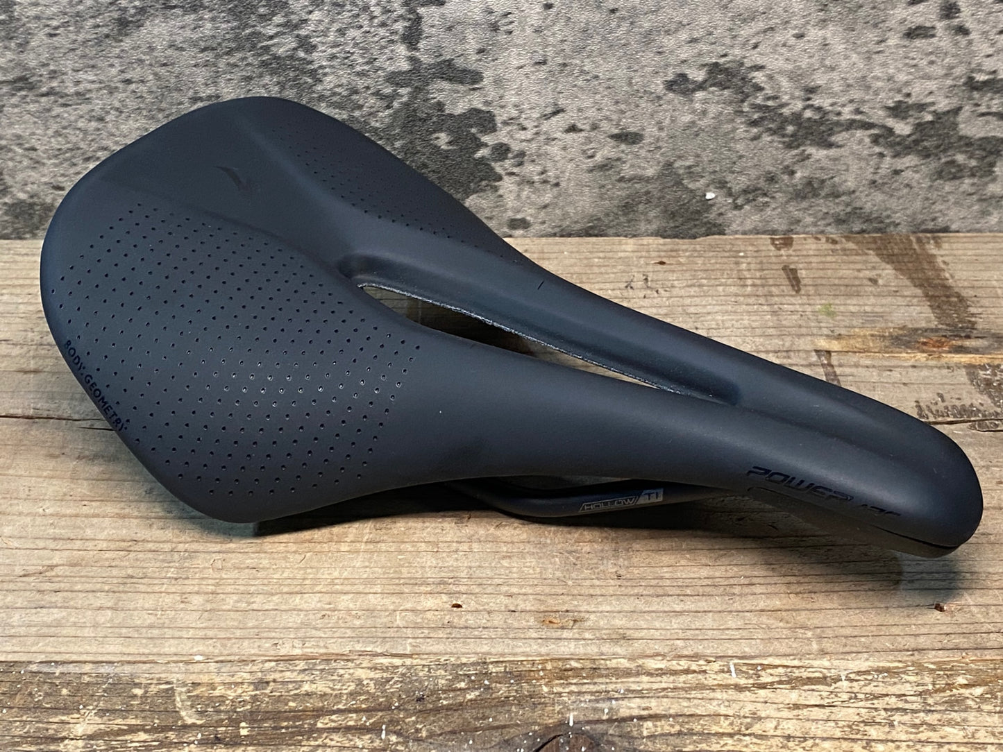 IY568 スペシャライズド SPECIALIZED POWER ARC EXPERT サドル 黒 143mm