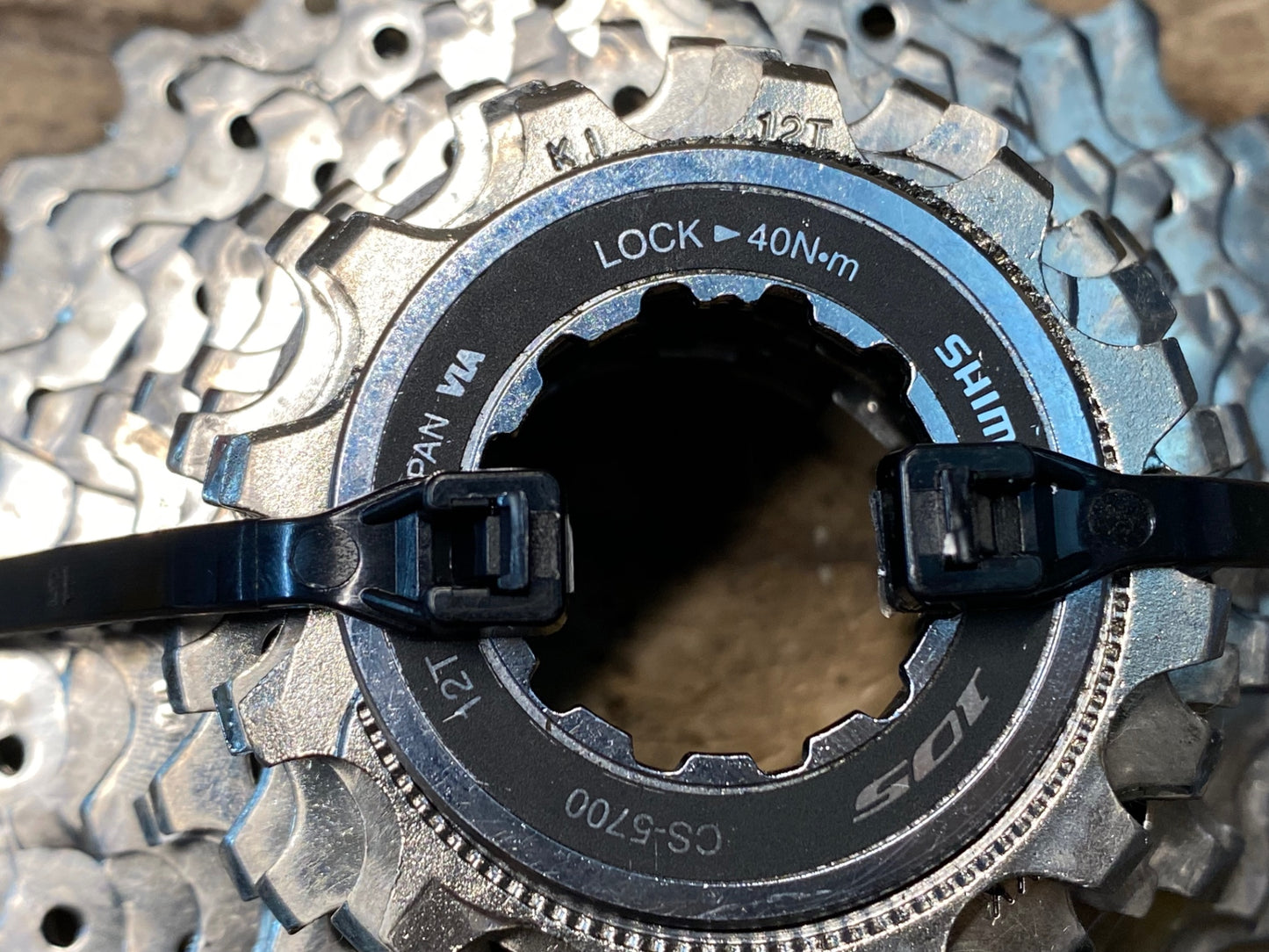 IR505 シマノ SHIMANO 105 CS-5700 スプロケット 12-23T 10S