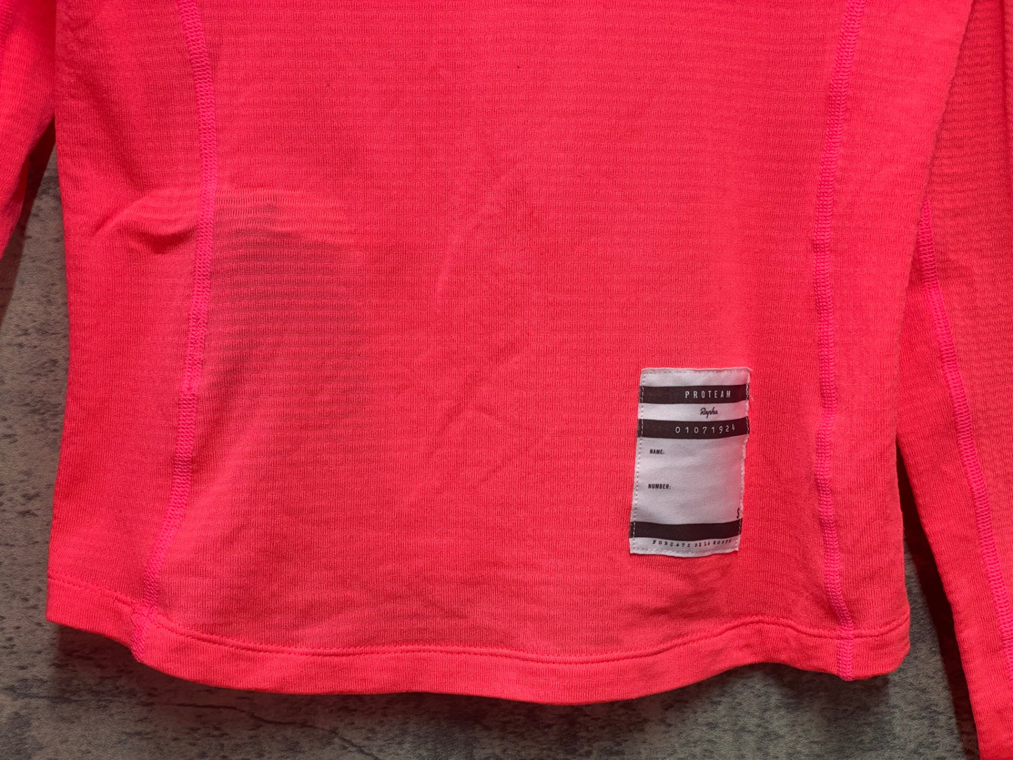 IV527 ラファ Rapha PRO TEAM THERMAL BASE LAYER 長袖 べースレイヤー ピンク S