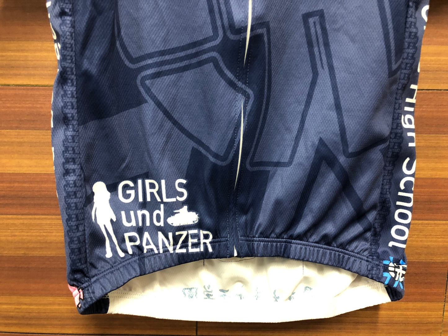 IS993 ウェイブワン WAVE ONE 半袖 サイクルジャージ 紺 L ガールズ＆パンツァー 武部沙織 痛ジャージ