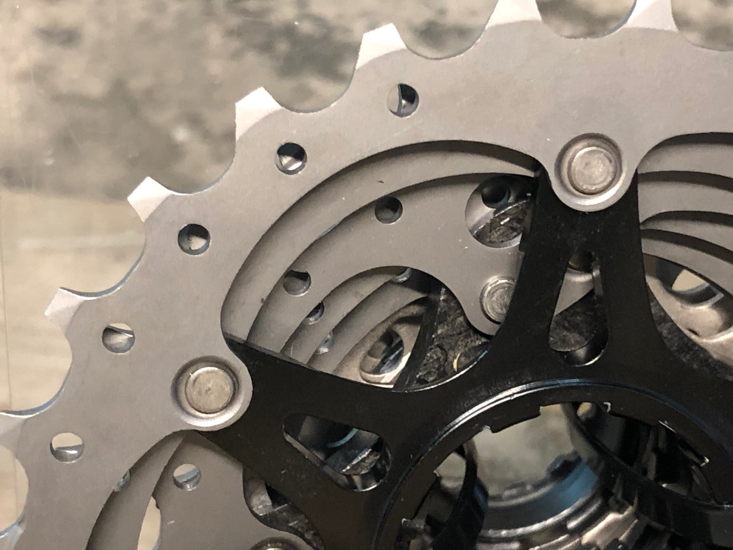 IZ606 シマノ SHIMANO デュラエース DURA-ACE CS-9000 スプロケット 11S 11-28T