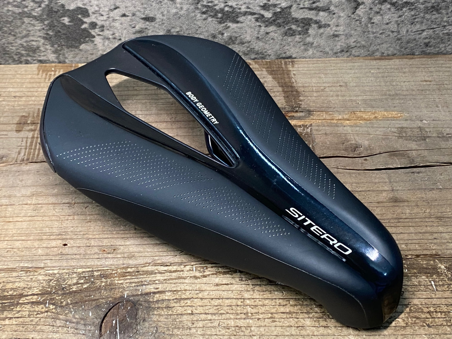 IY067 スペシャライズド SPECIALIZED シテロ SITERO サドル 145mm HOLLOW Tiレール 黒