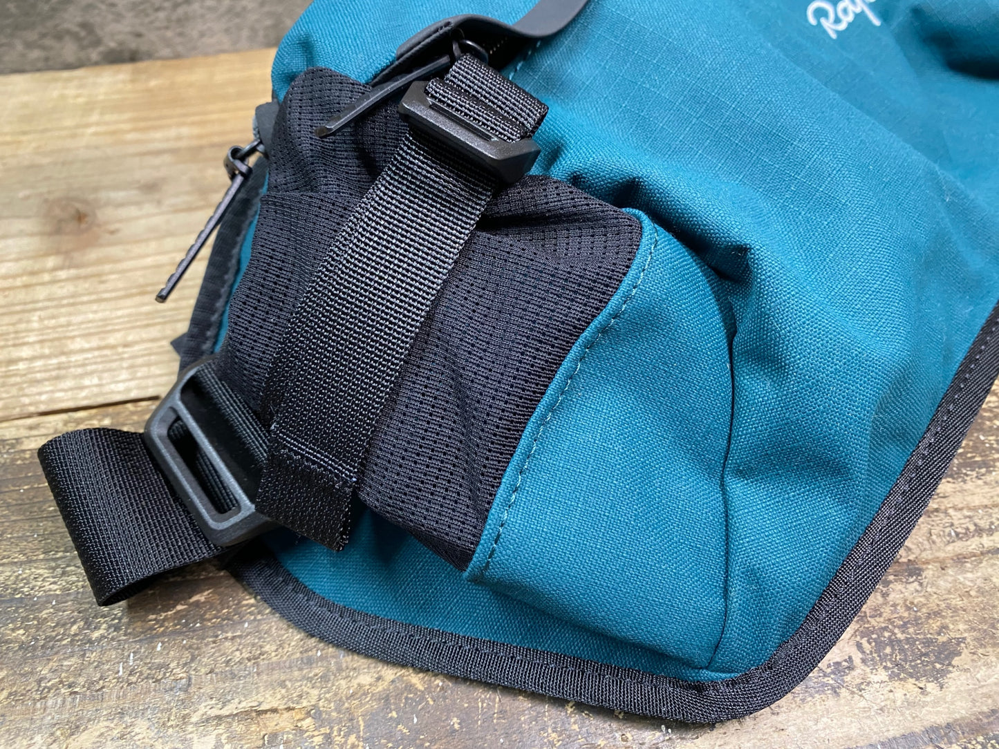 JA745 ラファ Rapha TRAIL HIP PACK ウエストポーチ ターコイズ
