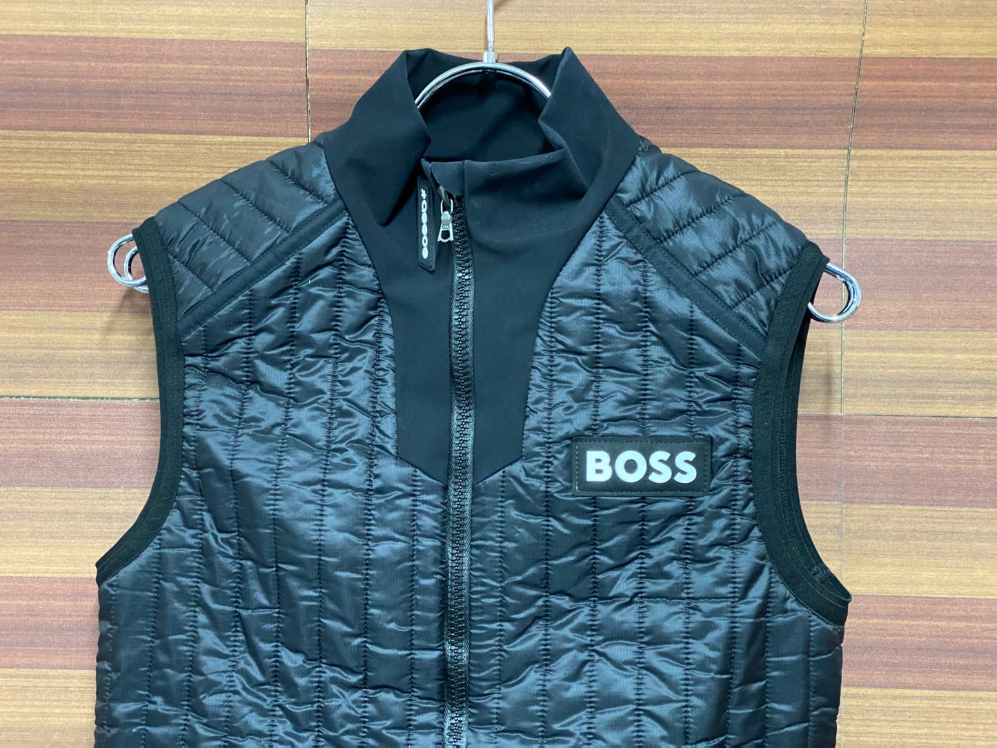 IU075 アソス assos Insulated Gilet BOSS x ASSOS サイクルベスト ジレ 黒 S 裏起毛