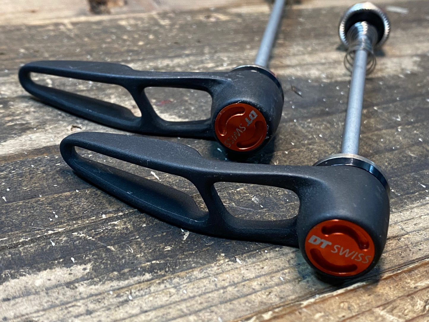 IR813 DT SWISS クイックスキュワー 前後セット 100mm 130mm