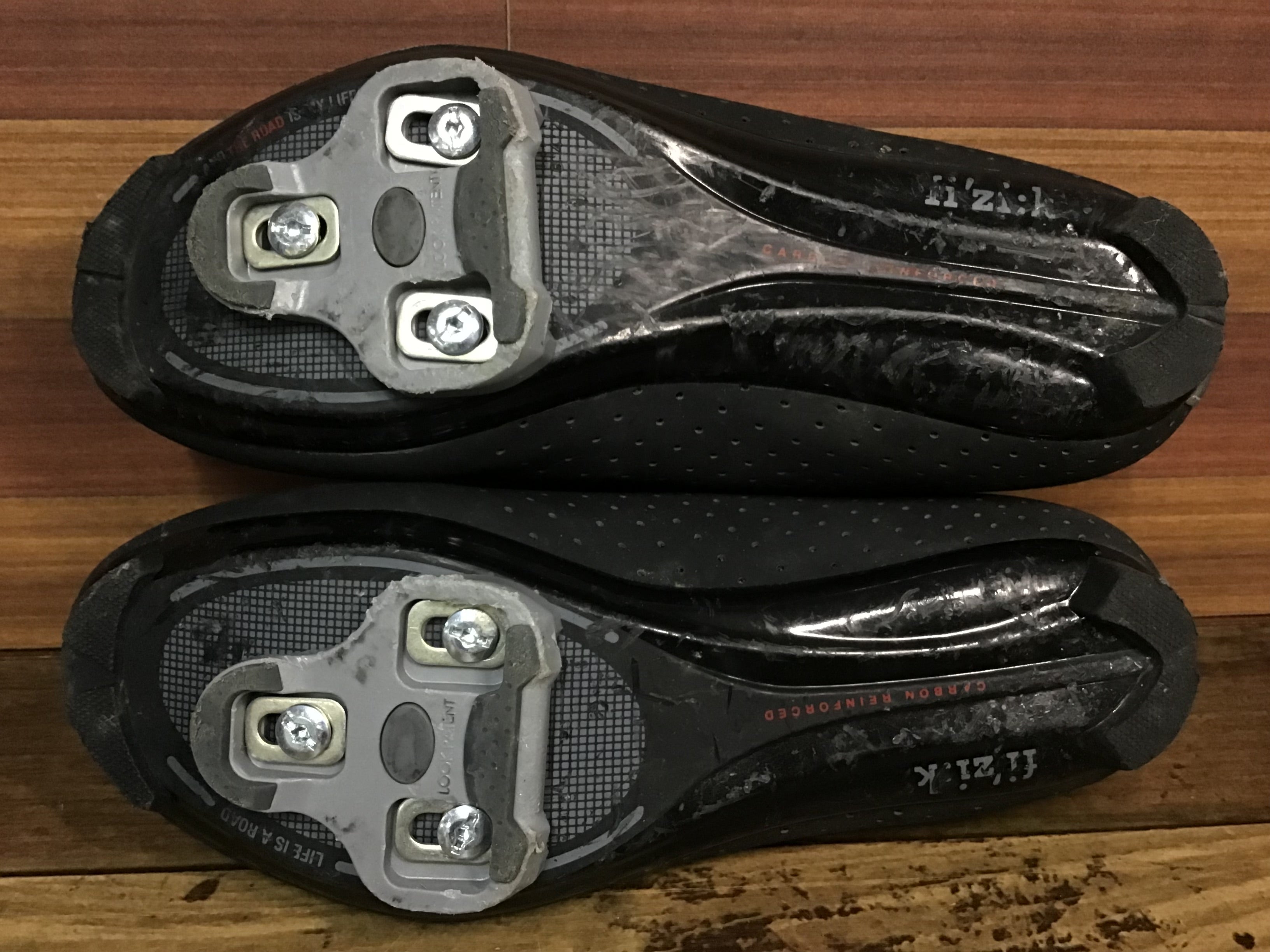 HG333 フィジーク fizik R5 Rord Shoes ビンディングシューズ SPD-SL 黒 EU39.5 ※ソールガリ傷