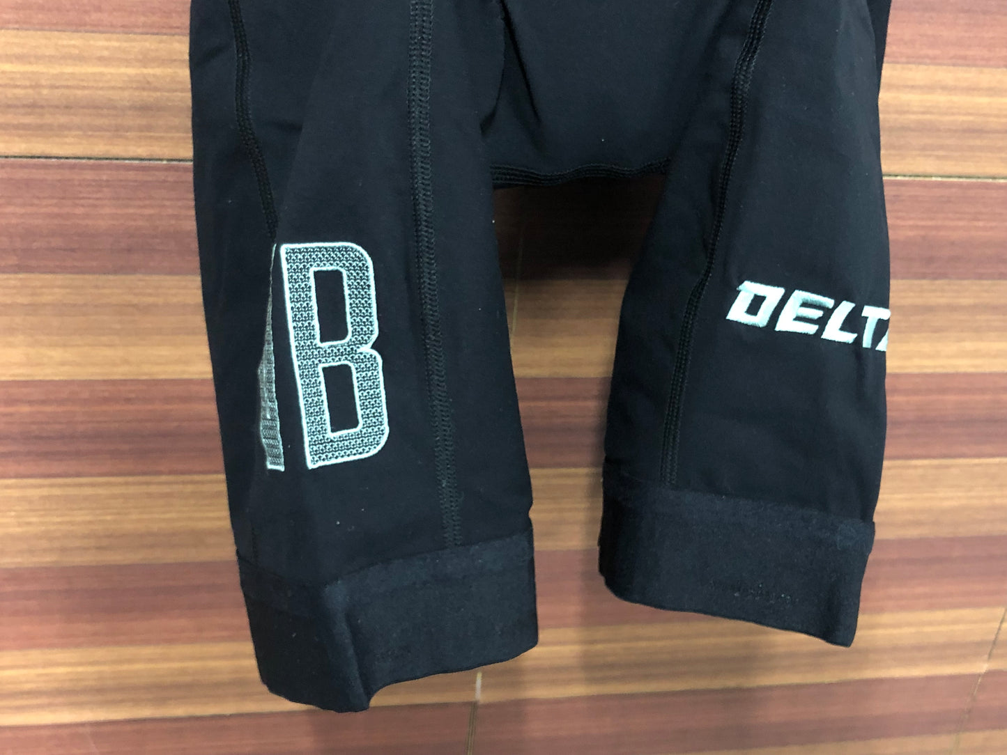 HM248 VELOBICI ヴェロビチ Delta Bib Shorts ビブショーツ Women Black/Seaform WXS