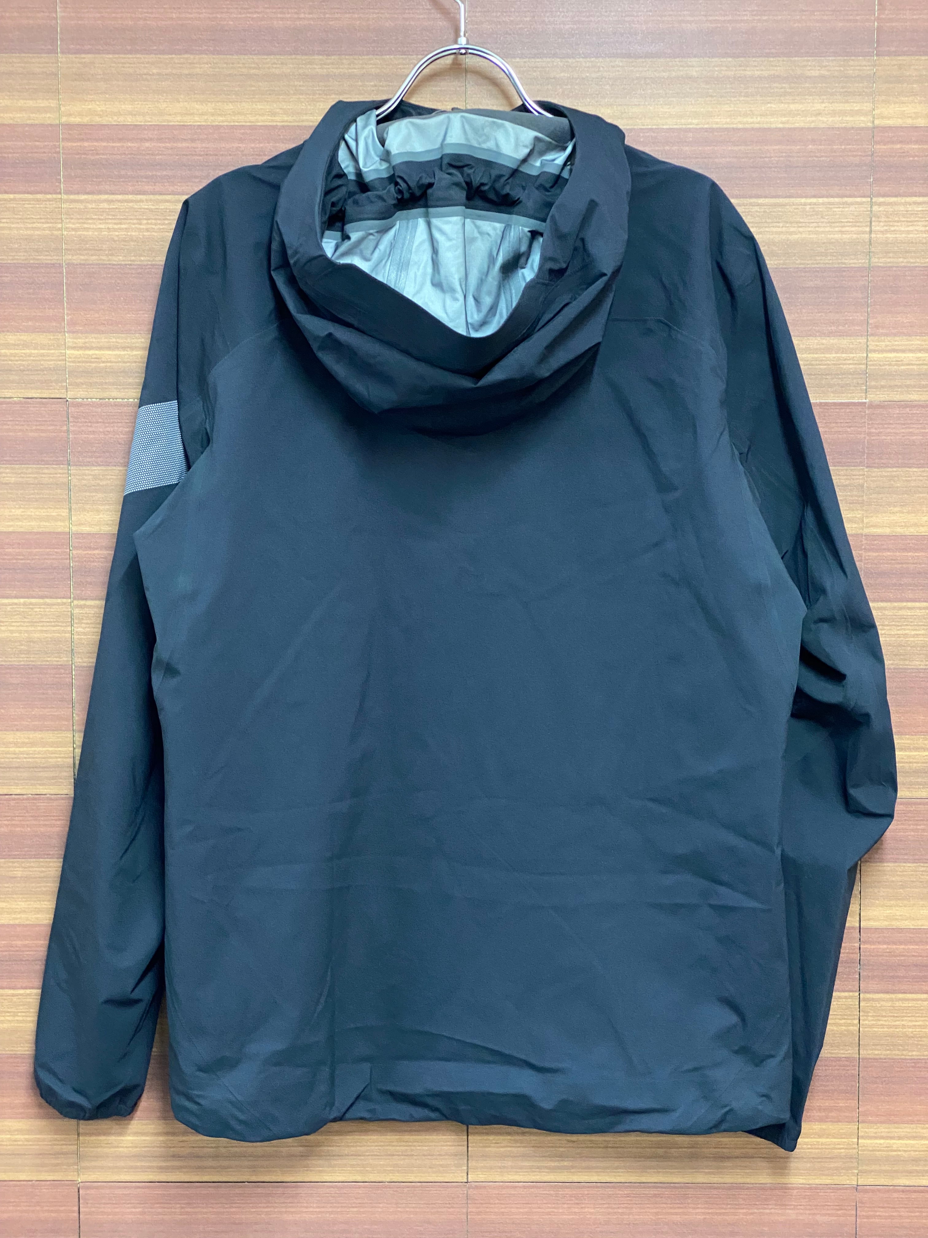 Rapha hooded rain jacket ラファ レインジャケットアウトドアにも ...