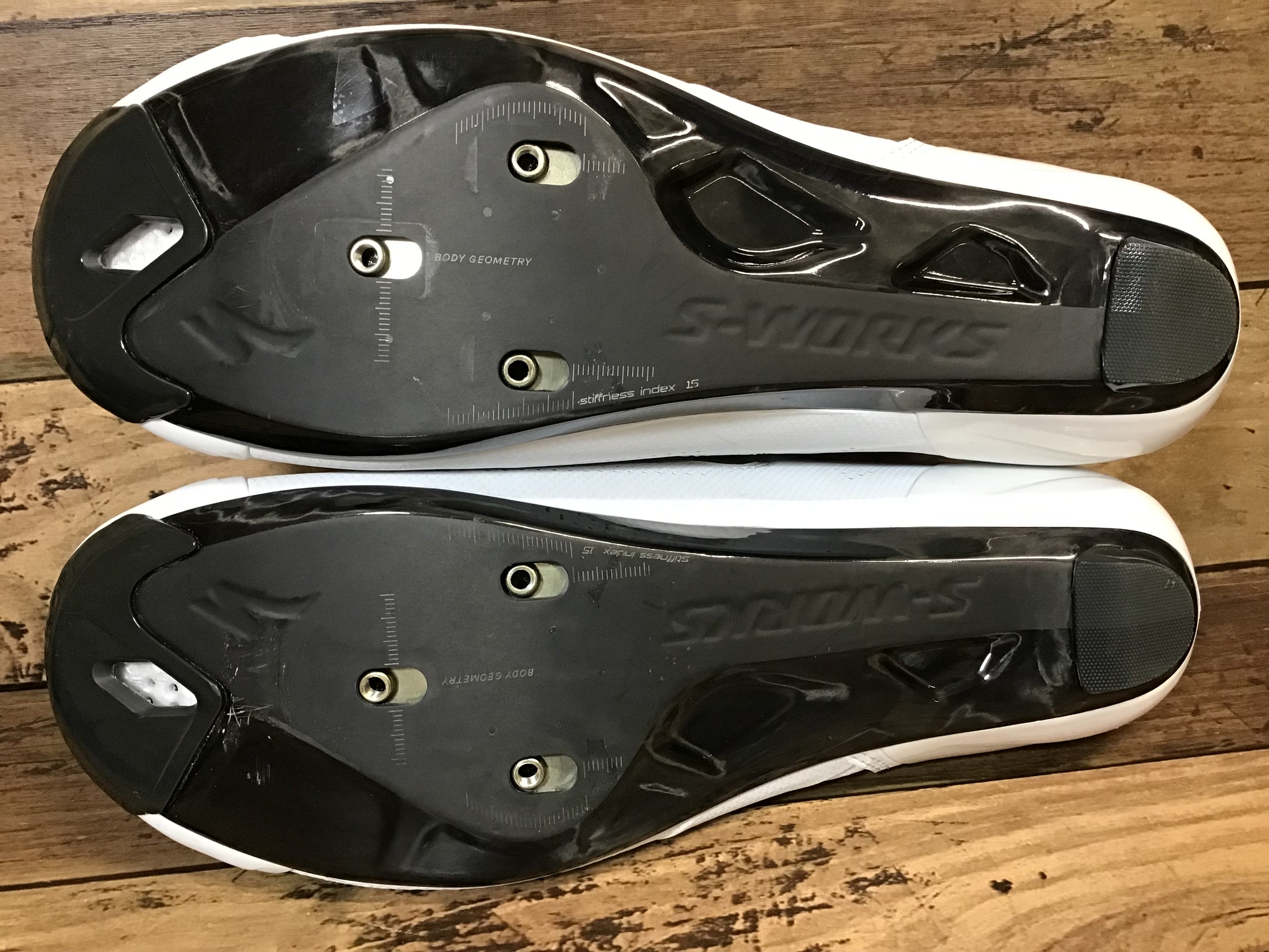 HK181 スペシャライズド SPECIALIZED S-WORKS ARES RD SHOE ビンディングシューズ WHT 39