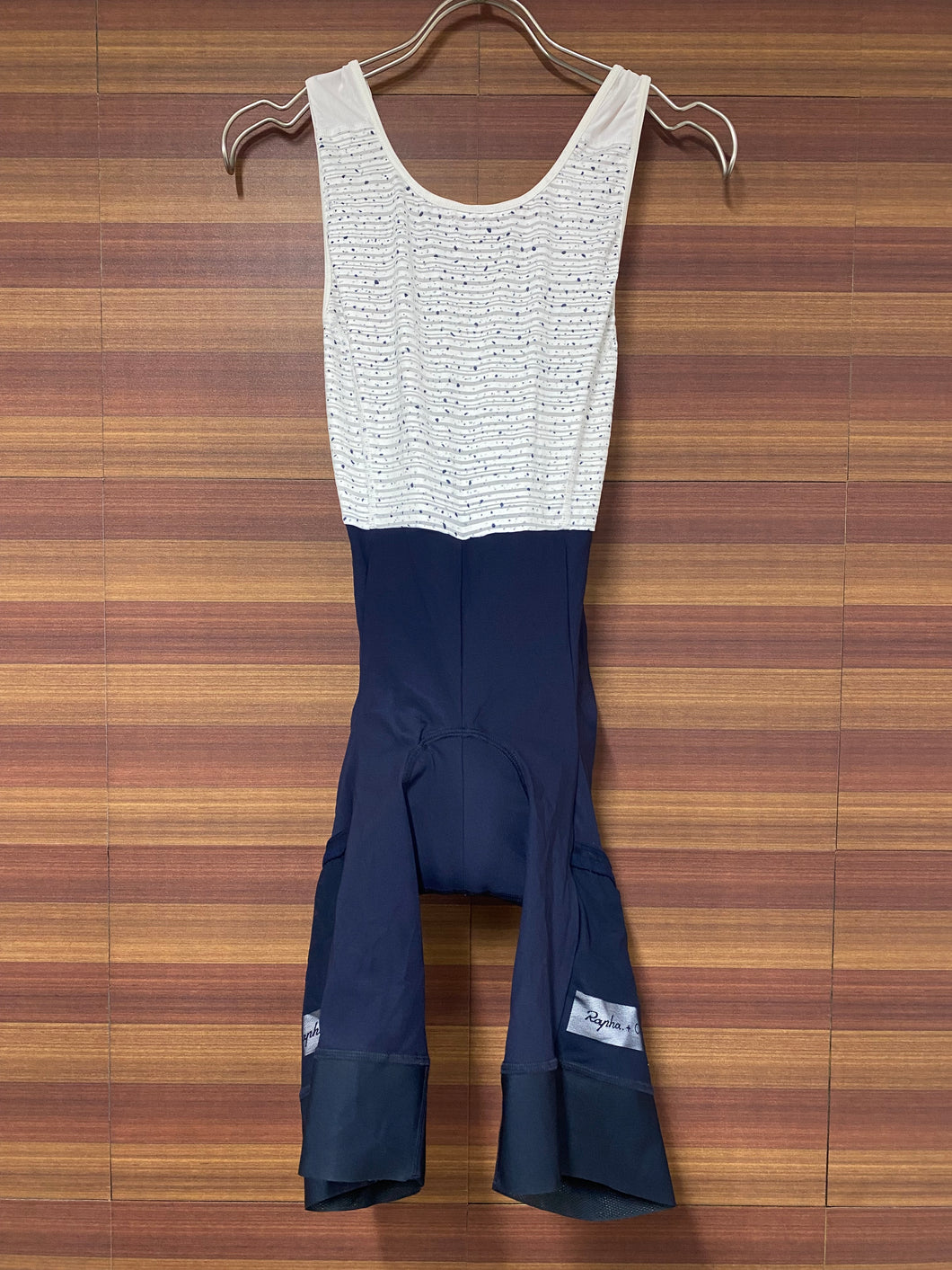 FQ028 ラファ Rapha X OUTDOOR VOICES CARGO BIB SHORTS 紺 XS