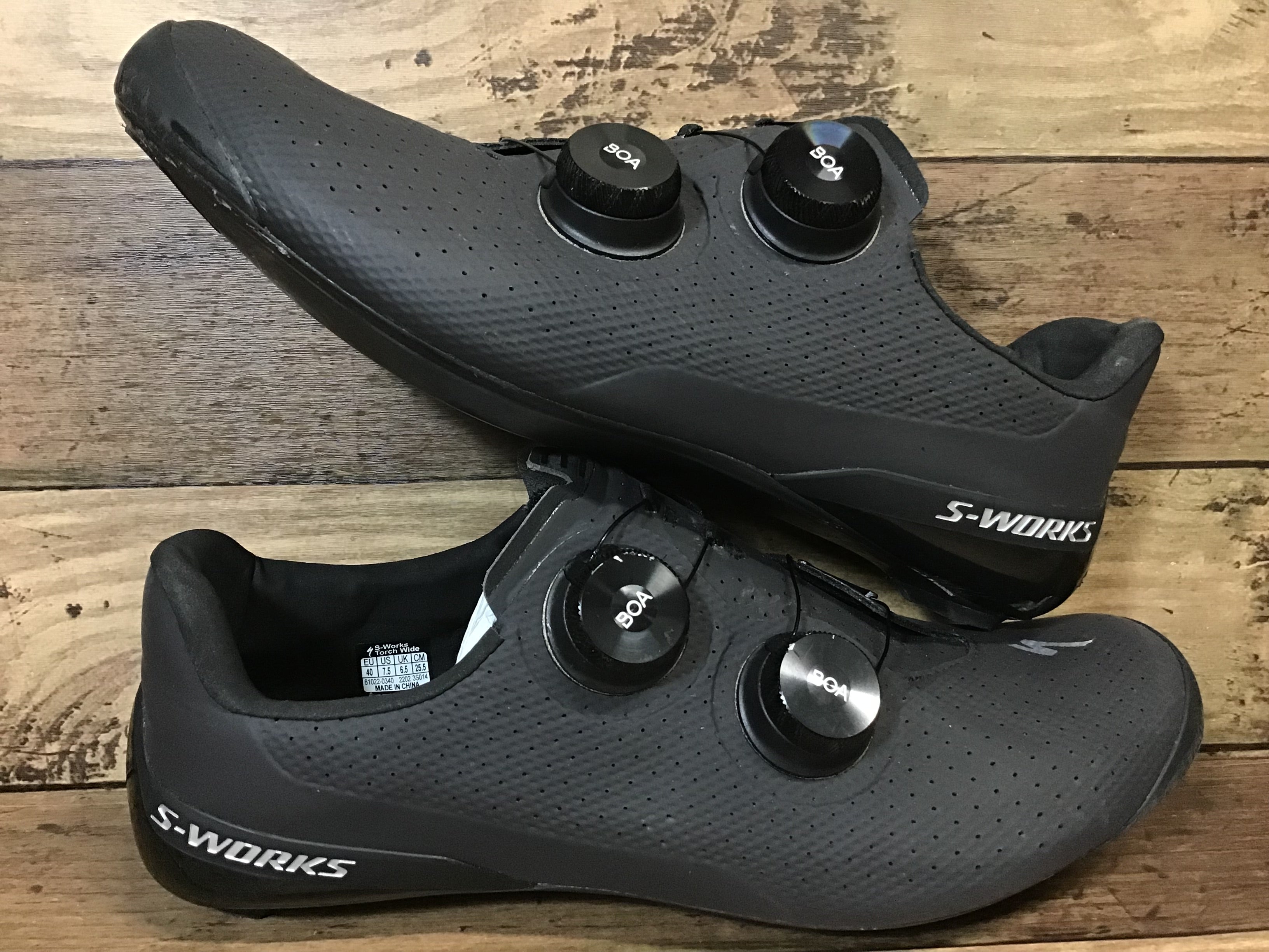 HK186 スペシャライズド SPECIALIZED S-WORKS TORCH RD SHOE ビンディングシューズ BLK WIDE 40