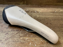 画像をギャラリービューアに読み込む, FL254 フィジーク fizik ゴビ GOBI M3 サドル kiumレール 127mm ※傷あり
