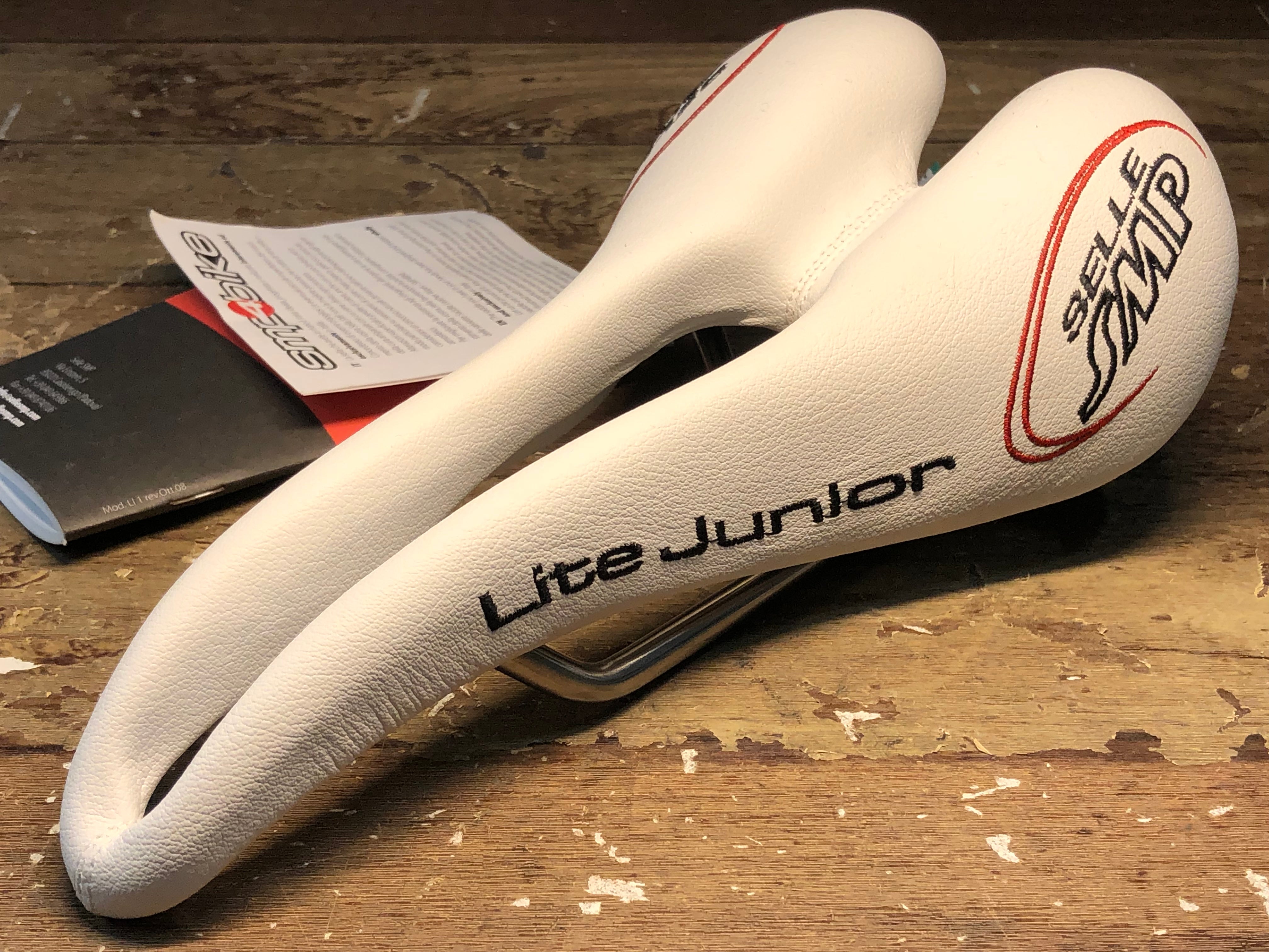 超目玉】 Junior Lite SMP SELLE GZ371 サドル ※未使用 白 レール tube