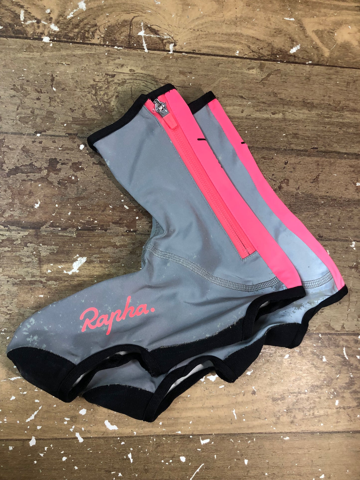 GO092 ラファ Rapha リフレクティブオーバーシューズ RIFLECTIVE OVERSHOES シューズカバー 一部反射素材はげ