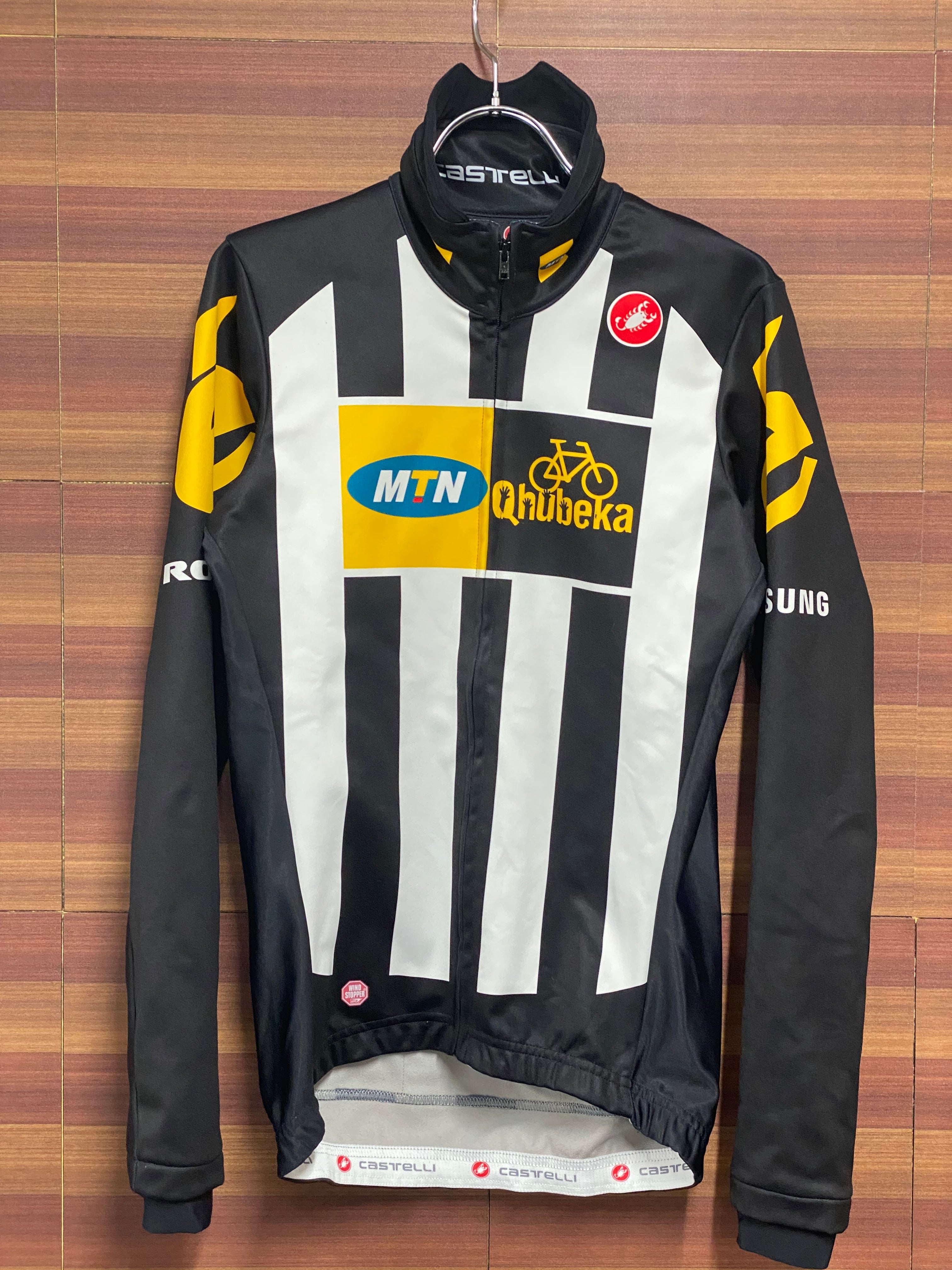 HH506 カステリ CASTELLI 長袖サイクルジャージ 黒黄 S 裏起毛 QHUBEKA 